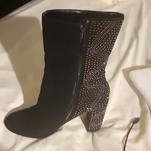 American Glamour By Badgley Mischka boots - Picture 1 of 3